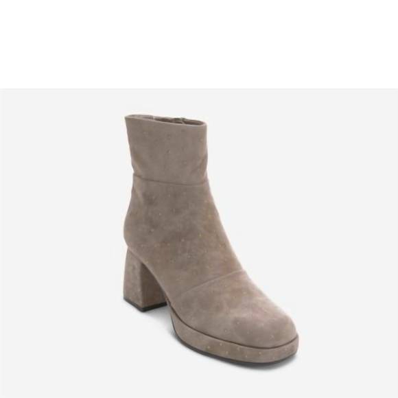 NEW VANELI women's vava boot in military suede
